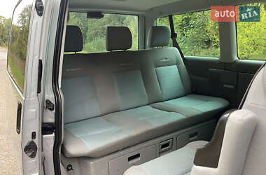 Мінівен Volkswagen Multivan 2003 в 