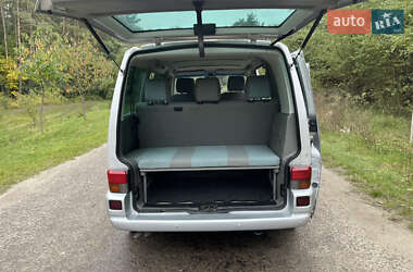 Мінівен Volkswagen Multivan 2003 в 