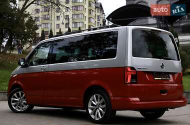 Мінівен Volkswagen Multivan 2021 в 