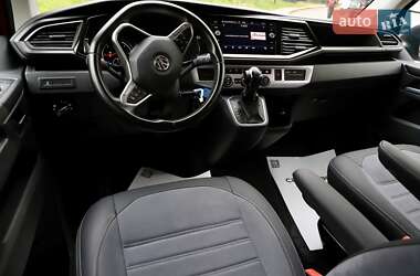 Мінівен Volkswagen Multivan 2021 в 