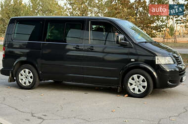 Мінівен Volkswagen Multivan 2004 в 