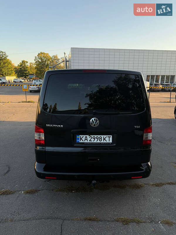 Мінівен Volkswagen Multivan 2009 в Харкові