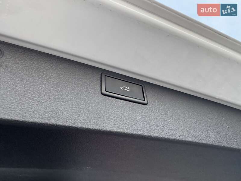 Мінівен Volkswagen Multivan 2021 в Рівному фото 31 Мінівен Volkswagen Multivan 2021 в Рівному