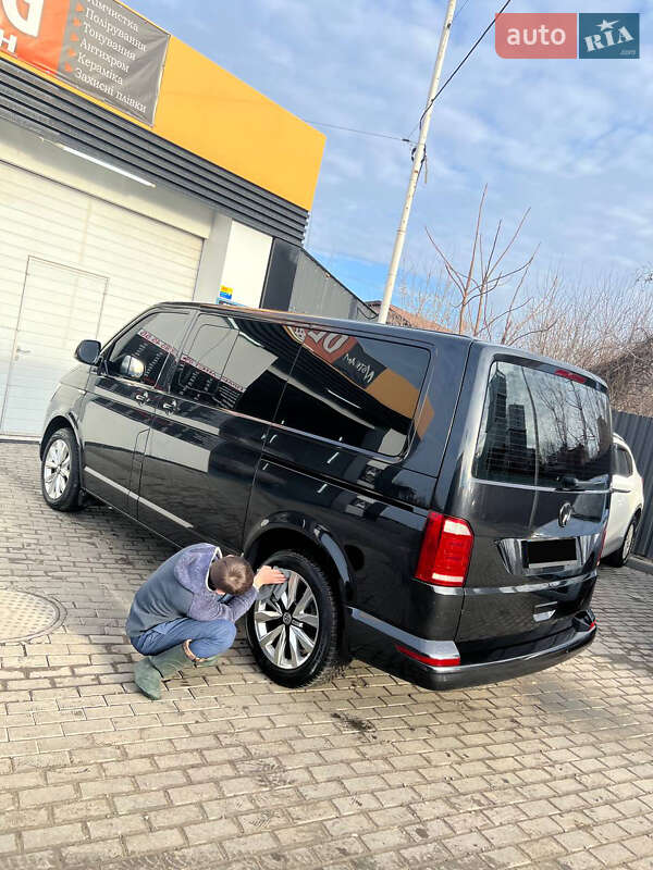 Минивэн Volkswagen Multivan 2008 в Днепре