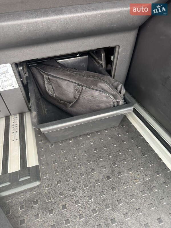 Минивэн Volkswagen Multivan 2016 в Виноградове