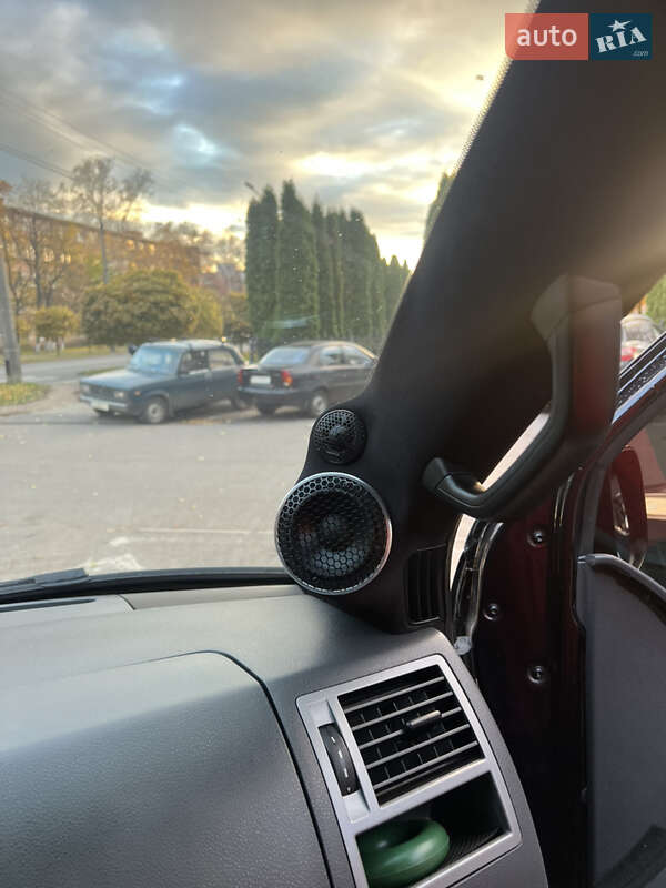 Мінівен Volkswagen Multivan 2012 в Черкасах