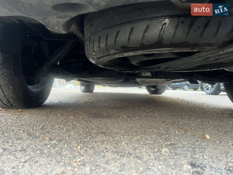 Мінівен Volkswagen Multivan 2012 в Черкасах