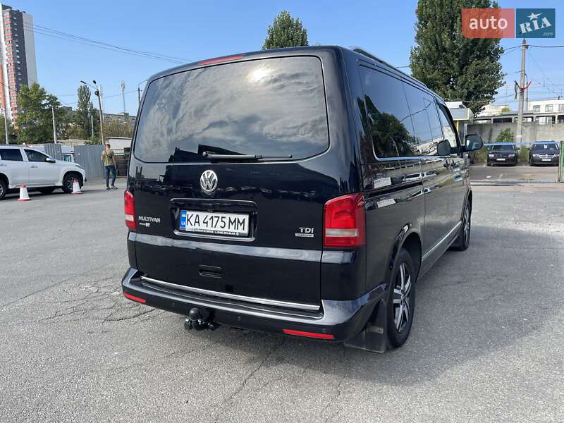Мінівен Volkswagen Multivan 2012 в Києві