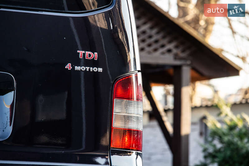 Мінівен Volkswagen Multivan 2007 в Львові