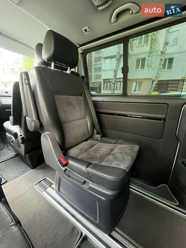 Минивэн Volkswagen Multivan 2013 в Белой Церкви