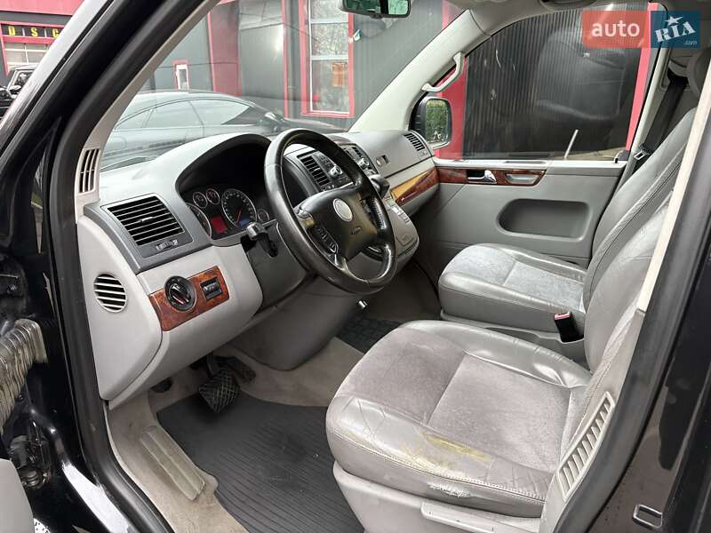 Мінівен Volkswagen Multivan 2006 в Києві