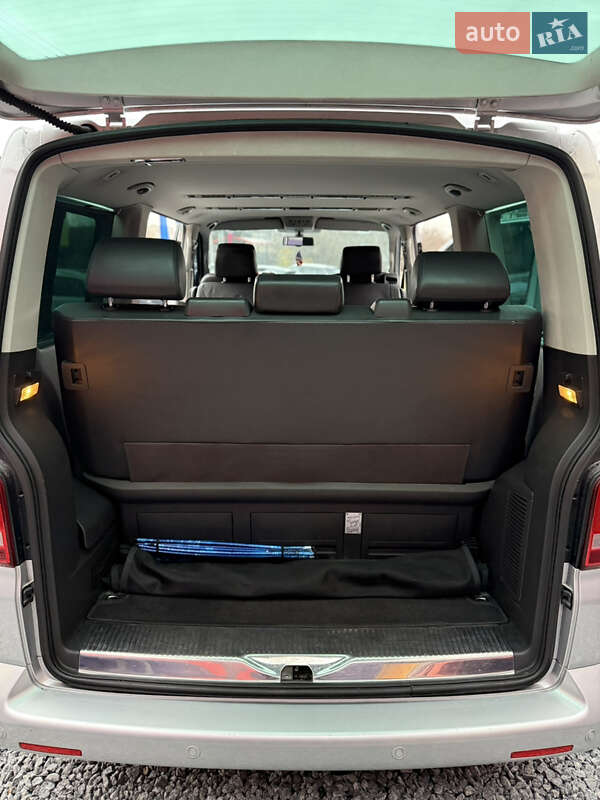 Мінівен Volkswagen Multivan 2011 в Стрию