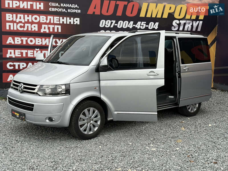 Мінівен Volkswagen Multivan 2011 в Стрию