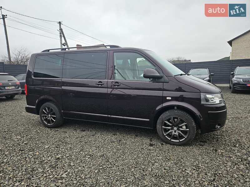Мінівен Volkswagen Multivan 2014 в Луцьку