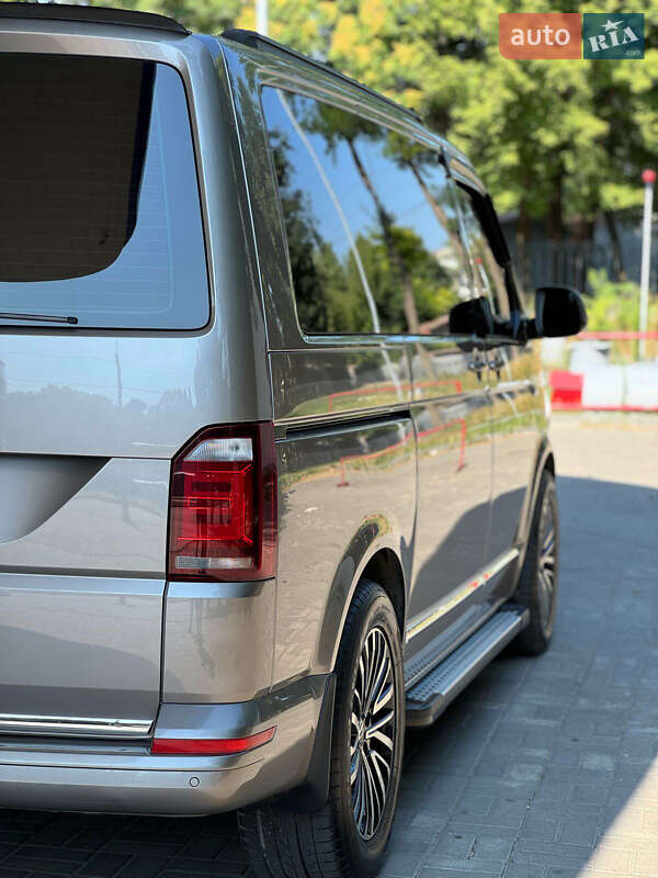 Мінівен Volkswagen Multivan 2017 в Чернівцях фото 8 Мінівен Volkswagen Multivan 2017 в Чернівцях