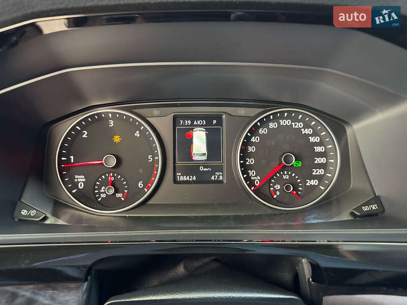 Мінівен Volkswagen Multivan 2017 в Чернівцях фото 25 Мінівен Volkswagen Multivan 2017 в Чернівцях