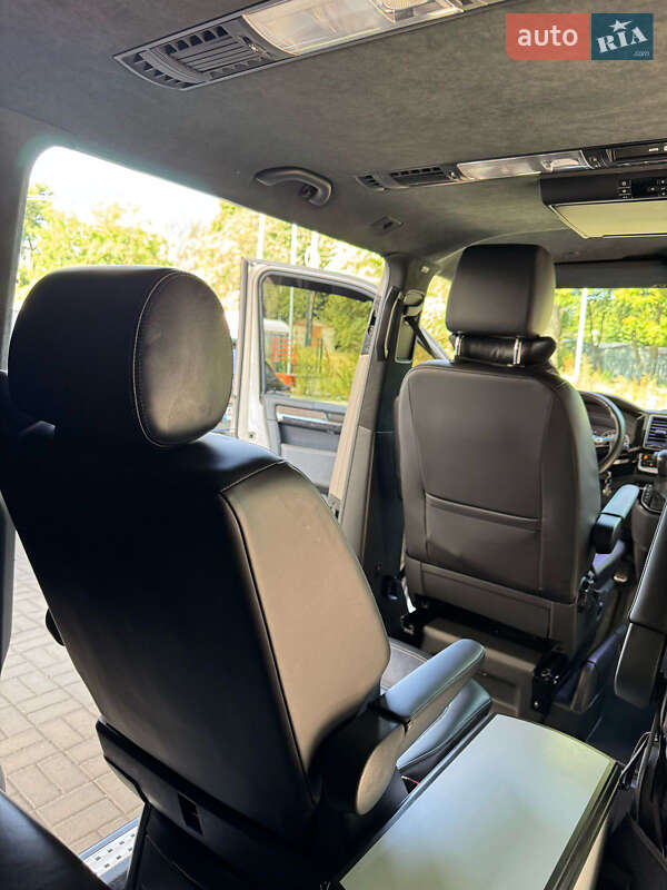 Мінівен Volkswagen Multivan 2017 в Чернівцях фото 27 Мінівен Volkswagen Multivan 2017 в Чернівцях