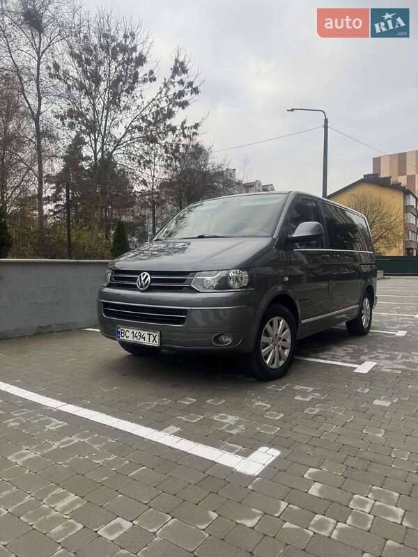 Volkswagen Multivan 2011 Volkswagen Multivan 2011