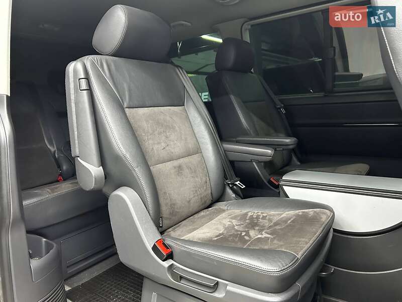 Мінівен Volkswagen Multivan 2015 в Чернівцях фото 12 Мінівен Volkswagen Multivan 2015 в Чернівцях