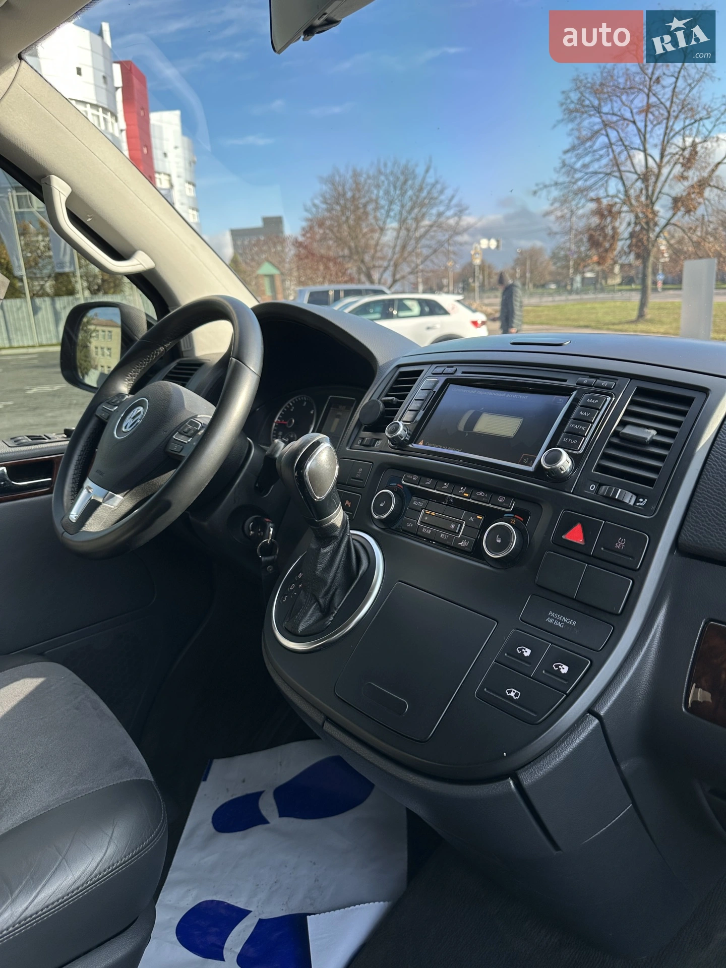 2011 Volkswagen Multivan - мініатюра 25