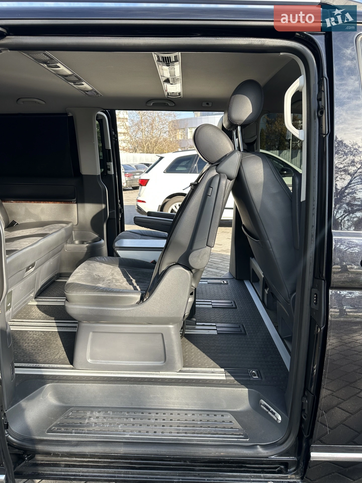 2011 Volkswagen Multivan - мініатюра 42