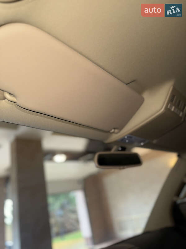 Мінівен Volkswagen Multivan 2008 в Києві фото 10 Мінівен Volkswagen Multivan 2008 в Києві
