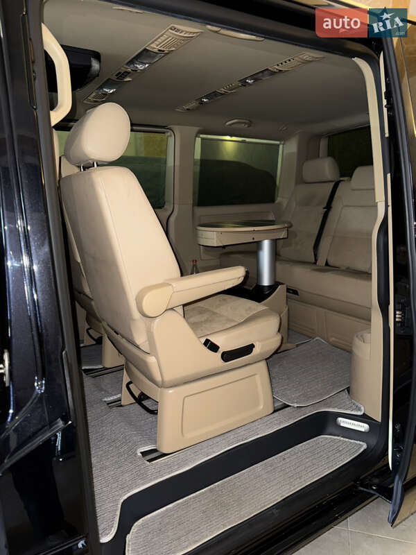 Мінівен Volkswagen Multivan 2008 в Києві фото 13 Мінівен Volkswagen Multivan 2008 в Києві