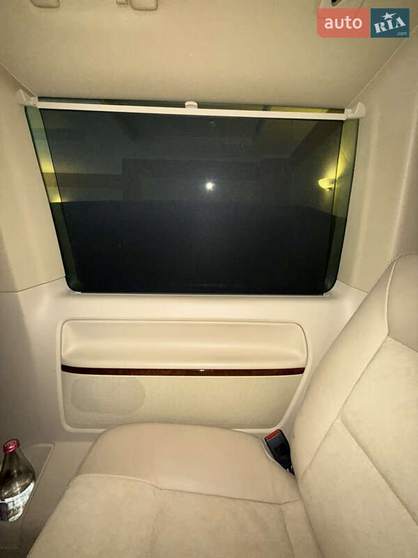 Мінівен Volkswagen Multivan 2008 в Києві фото 18 Мінівен Volkswagen Multivan 2008 в Києві