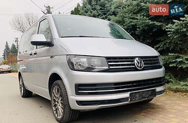 Минивэн Volkswagen Multivan 2016 в Киеве