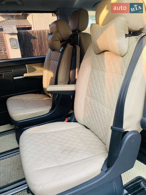 Мінівен Volkswagen Multivan 2016 в Києві фото 22 Мінівен Volkswagen Multivan 2016 в Києві