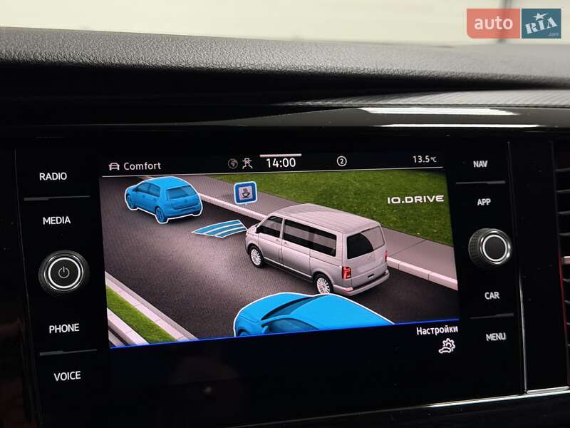 Минивэн Volkswagen Multivan 2024 в Тернополе фото 40 Минивэн Volkswagen Multivan 2024 в Тернополе