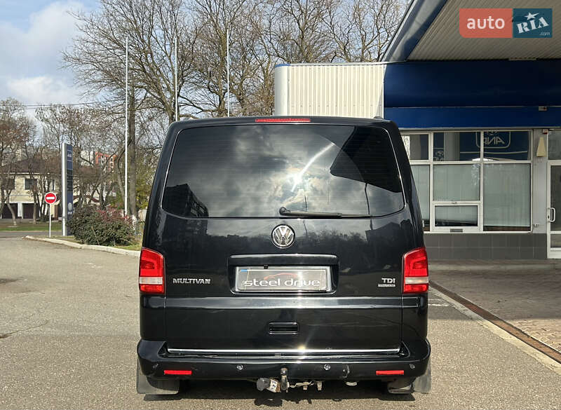 Мінівен Volkswagen Multivan 2011 в Миколаєві