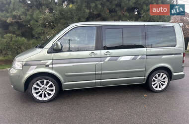 Минивэн Volkswagen Multivan 2003 в Киеве