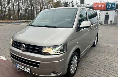Минивэн Volkswagen Multivan 2012 в Киеве