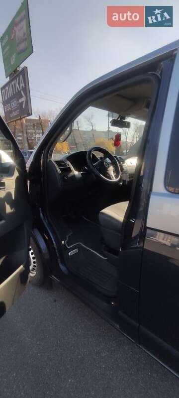 Мінівен Volkswagen Multivan 2010 в Києві фото 17 Мінівен Volkswagen Multivan 2010 в Києві