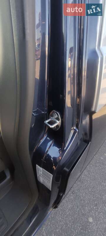 Мінівен Volkswagen Multivan 2010 в Києві фото 29 Мінівен Volkswagen Multivan 2010 в Києві