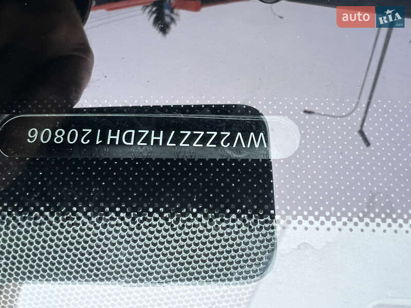 Минивэн Volkswagen Multivan 2013 в Дрогобыче