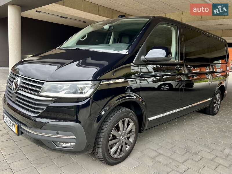 Минивэн Volkswagen Multivan 2021 в Киеве