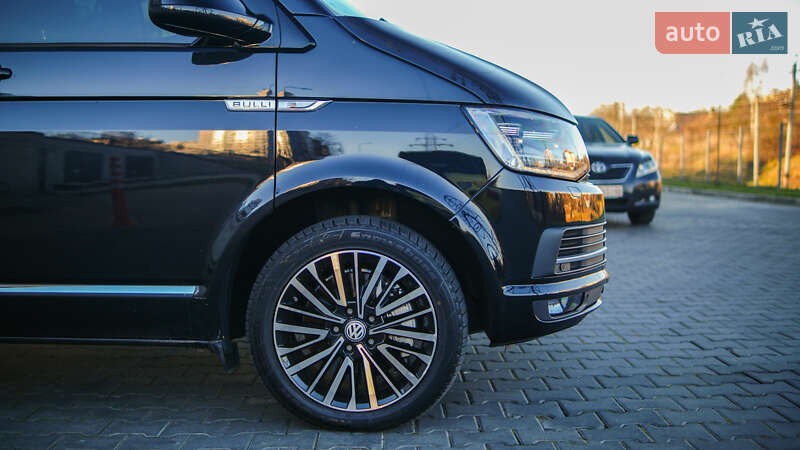 Мінівен Volkswagen Multivan 2016 в Львові