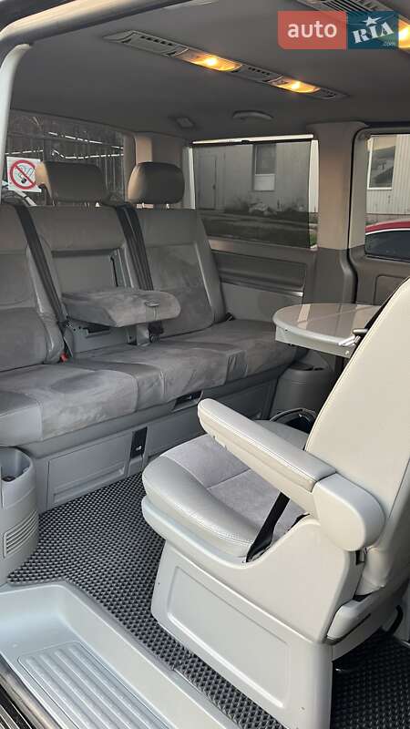 Минивэн Volkswagen Multivan 2006 в Николаеве