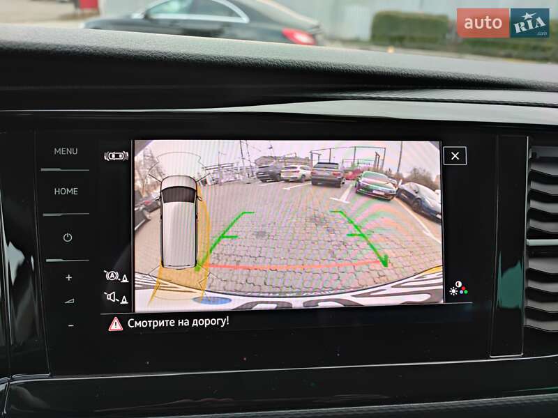 Минивэн Volkswagen Multivan 2022 в Черновцах