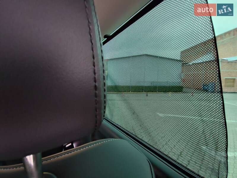 Минивэн Volkswagen Multivan 2022 в Черновцах