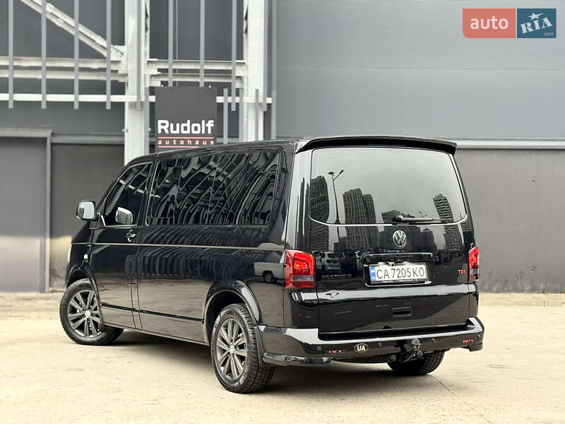 Минивэн Volkswagen Multivan 2012 в Киеве