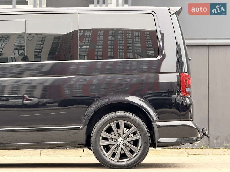 Минивэн Volkswagen Multivan 2012 в Киеве