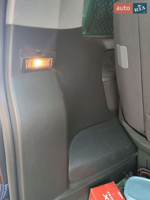 Минивэн Volkswagen Multivan 2004 в Николаеве фото 19 Минивэн Volkswagen Multivan 2004 в Николаеве