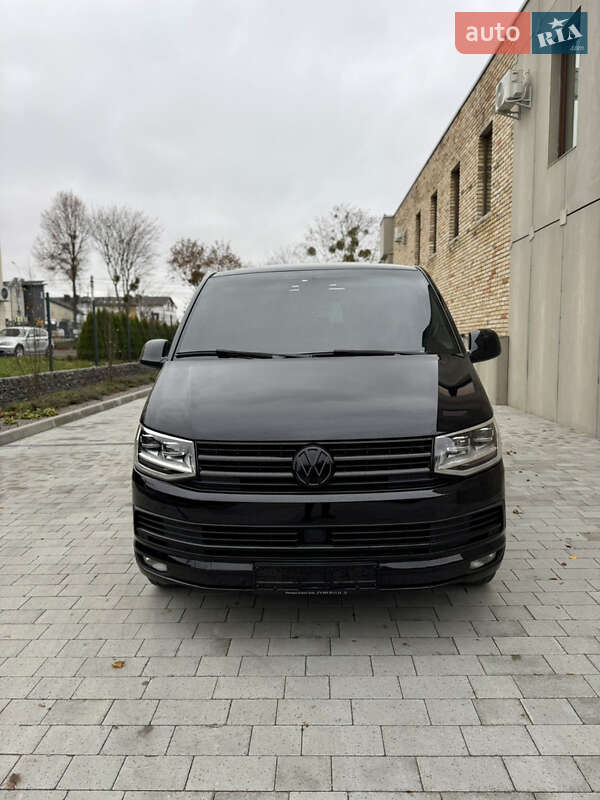 Минивэн Volkswagen Multivan 2018 в Луцке