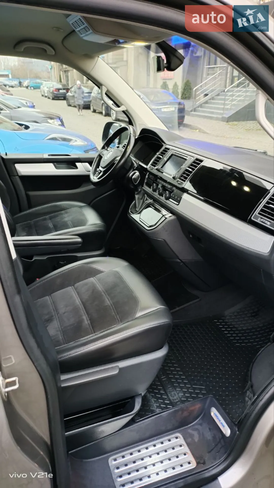 2016 Volkswagen Multivan - мініатюра 11