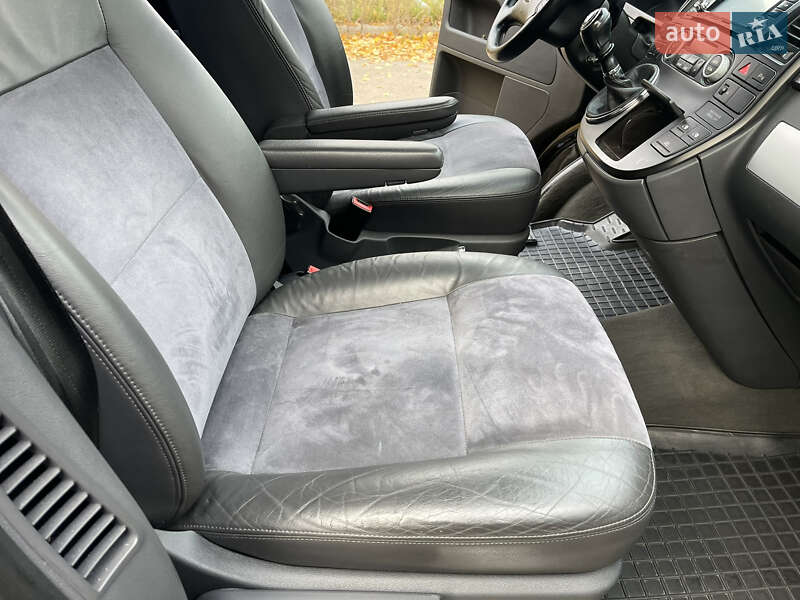 Минивэн Volkswagen Multivan 2005 в Чернигове фото 15 Минивэн Volkswagen Multivan 2005 в Чернигове
