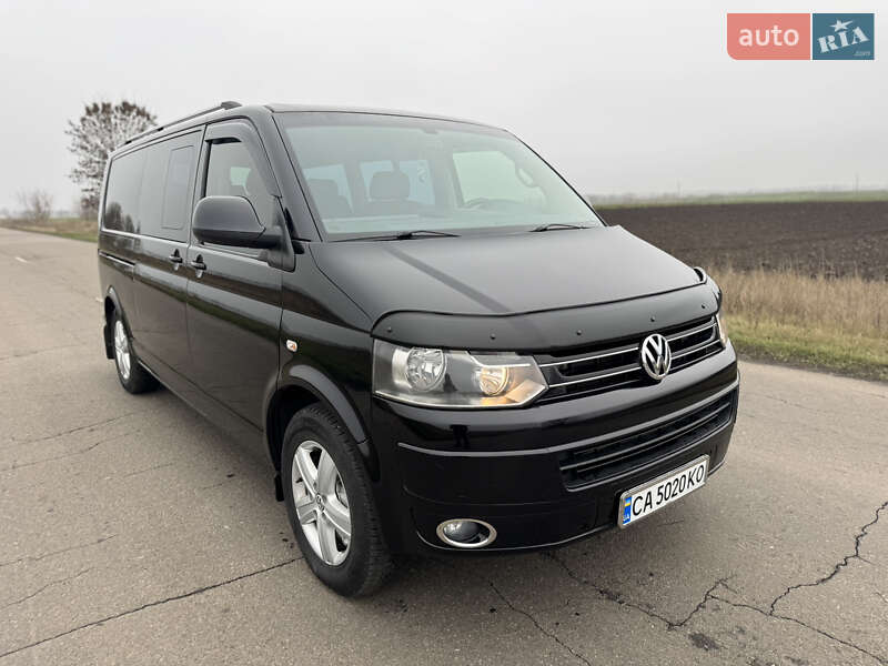 Volkswagen Multivan 2013