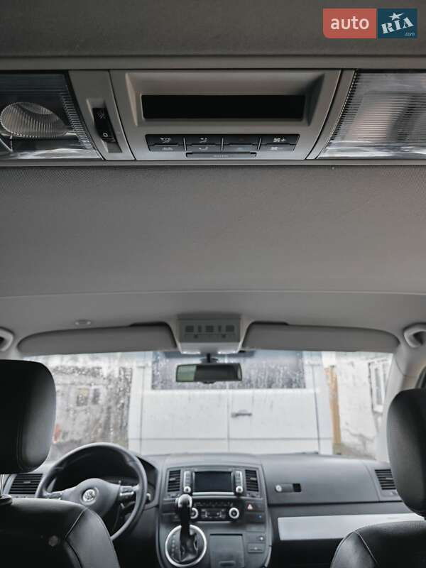 Минивэн Volkswagen Multivan 2013 в Сарнах